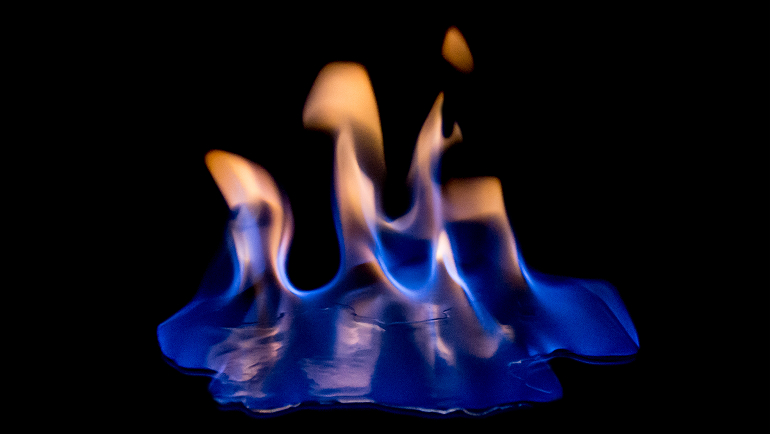 甲烷和空气层流扩散火焰的PIV测量